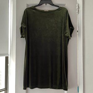 Anthropologie | Dark Green Velvet Tee-Shirt Dress | Size: Small